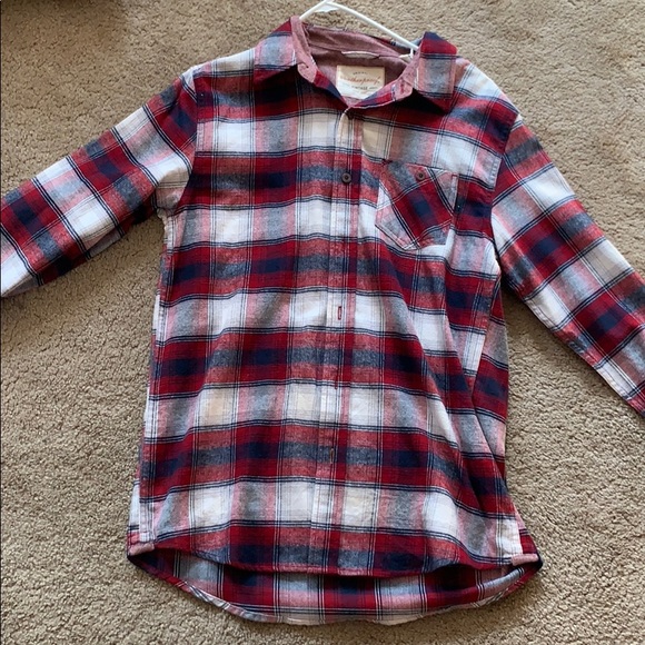 Flannel - Picture 1 of 4